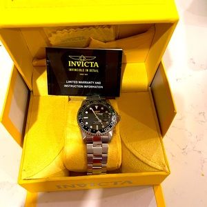 Brand New Invicta Watch! Never been worn.